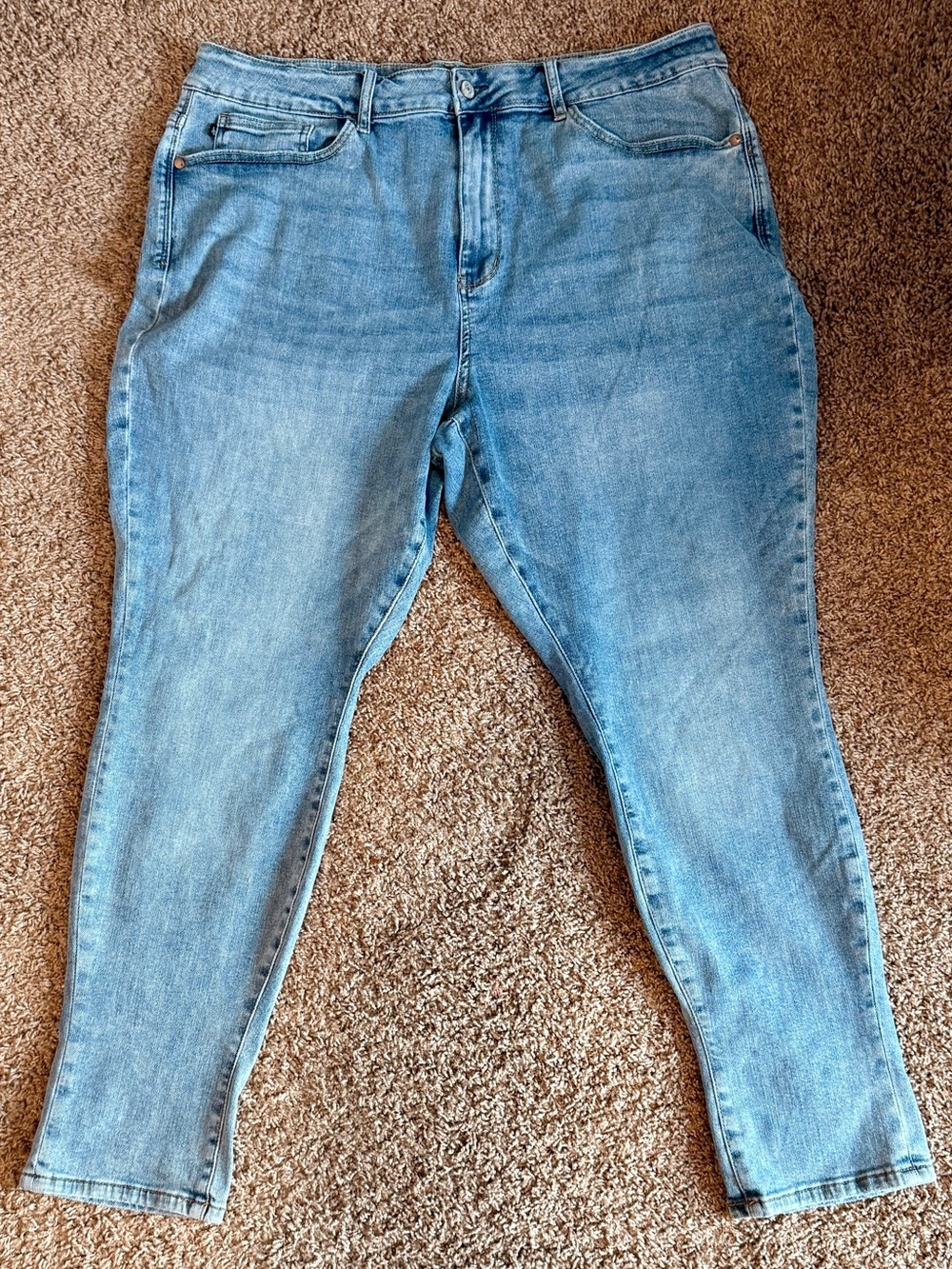 Judy Blue Faded Light Blue Skinny Jeans